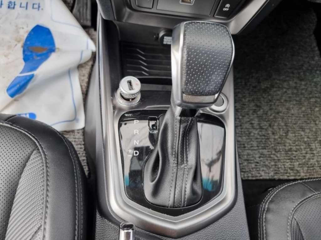 Ssangyong Tivoli - Vista 7