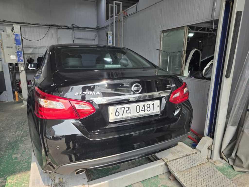 Nissan Altima - Vista 2