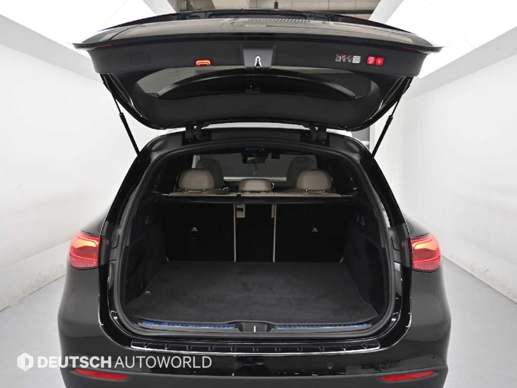 Mercedes Benz GLC Class 2024 Negro - Importación desde Corea - HF Imports Iquique - Foto 19