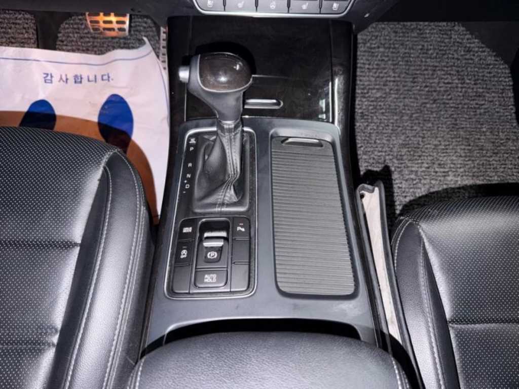 KIA Sorento - Vista 10