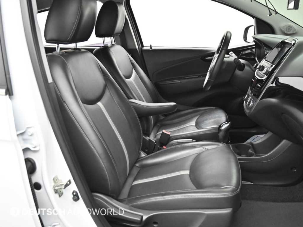 Chevrolet Spark - Vista 10