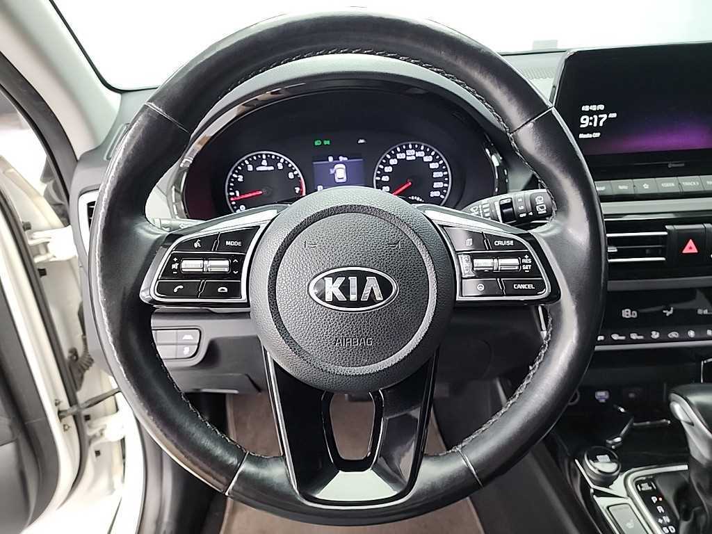 KIA Seltos - Vista 9