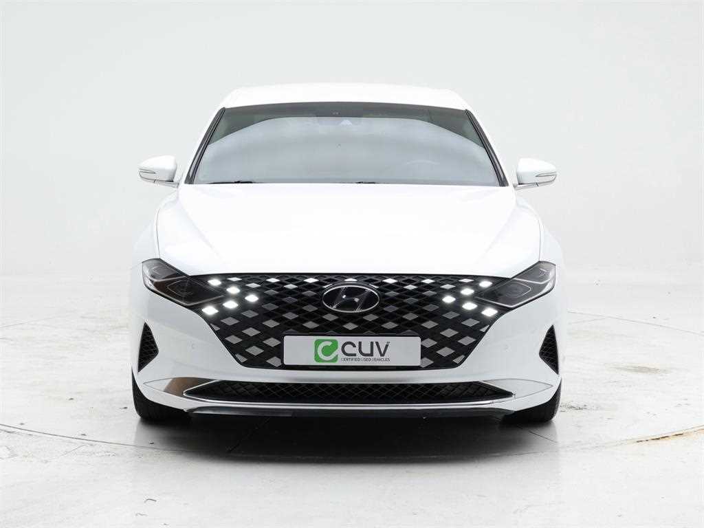 HYUNDAI Grandeur - Vista 2