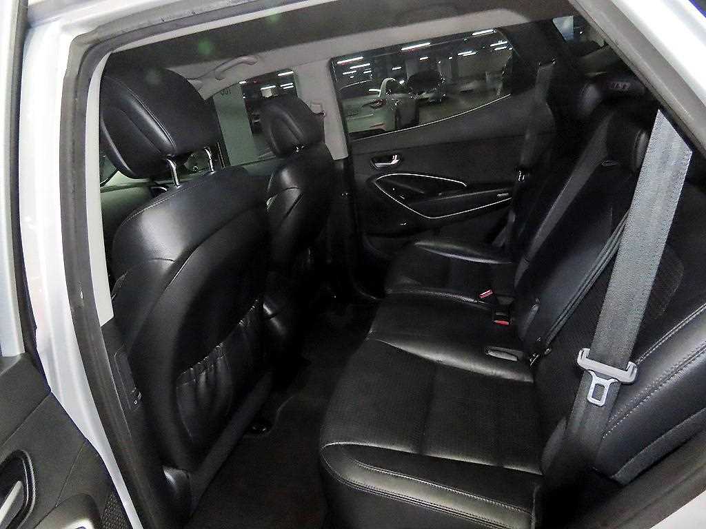 HYUNDAI Santa Fe - Vista 7