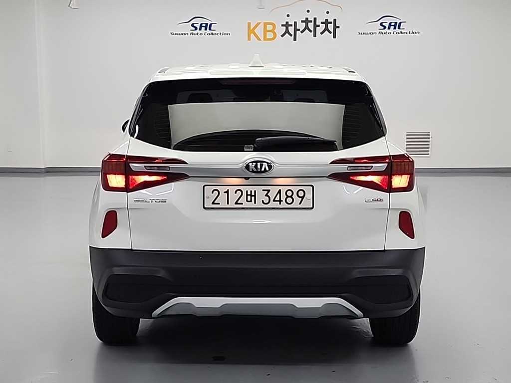 KIA Seltos - Vista 3
