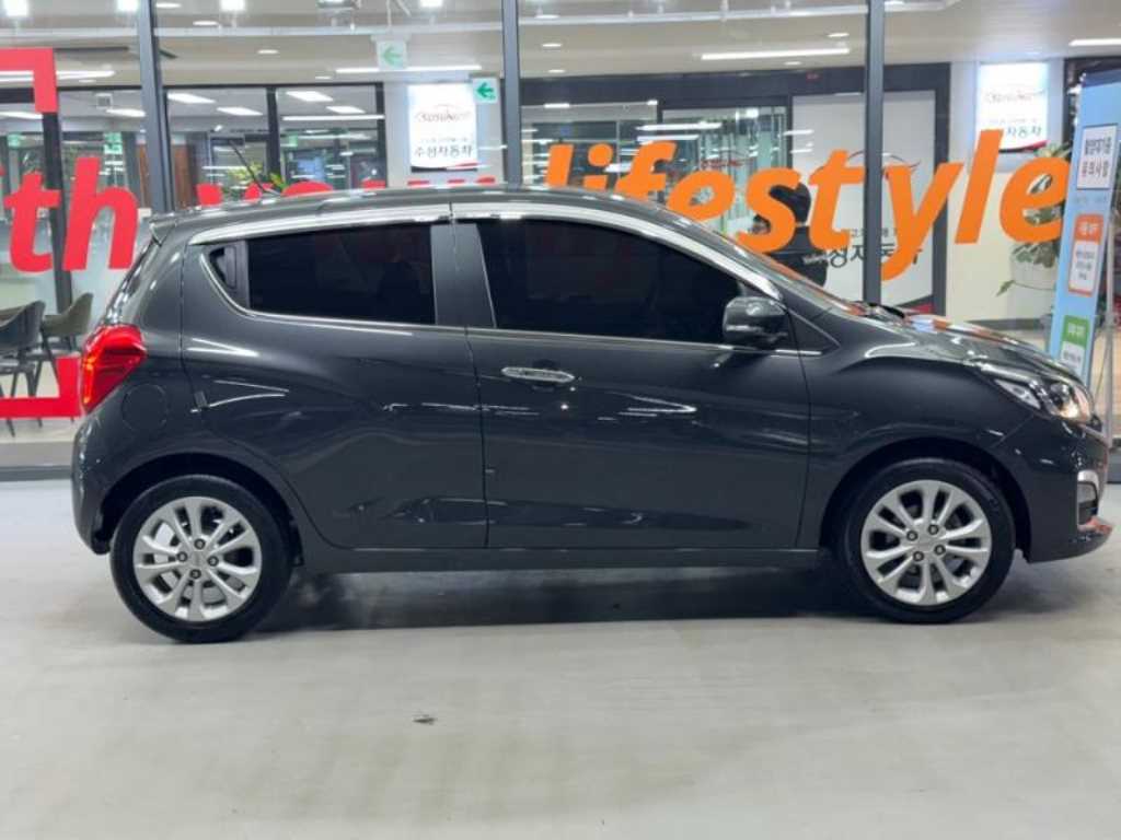 Chevrolet Spark - Vista 3