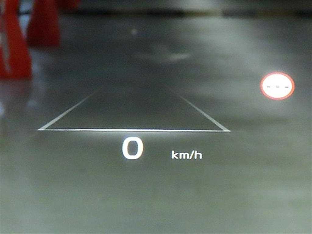 KIA K8 - Vista 8