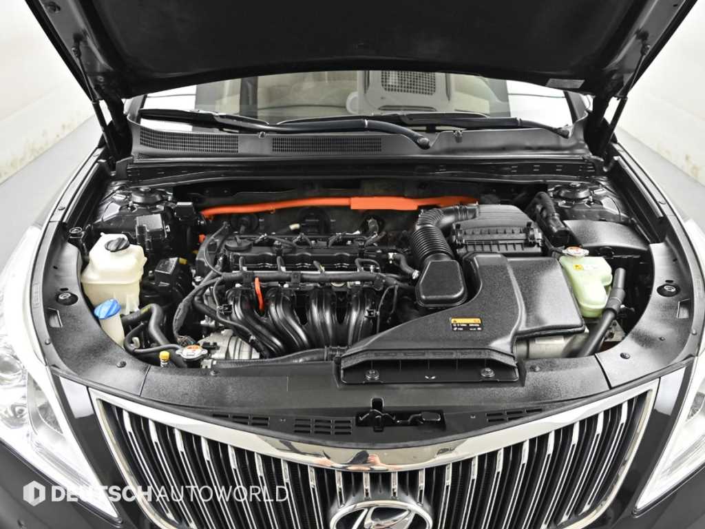HYUNDAI Grandeur - Vista 6