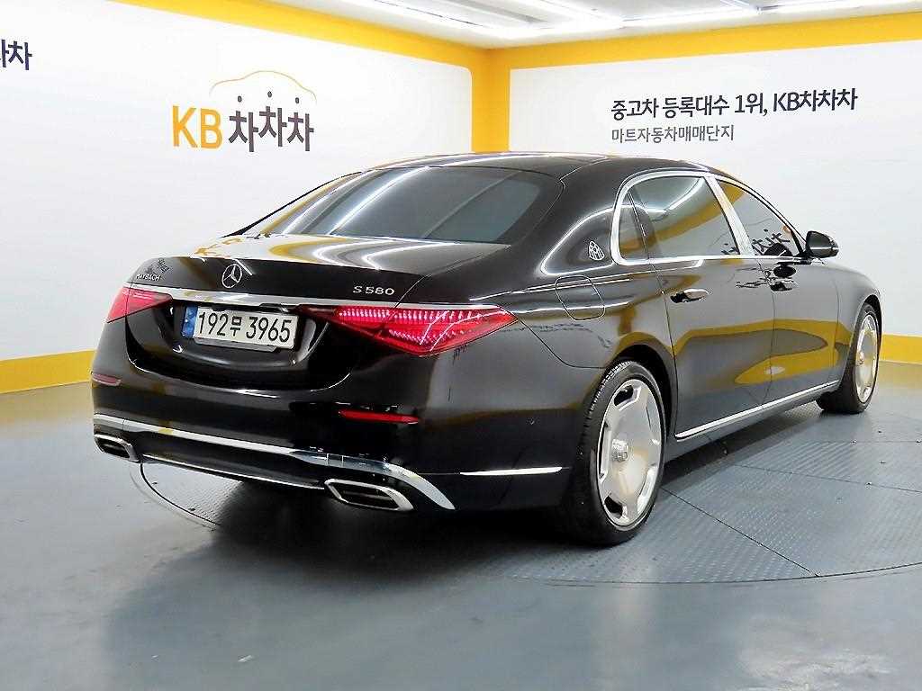 Mercedes Benz S Class - Vista 4