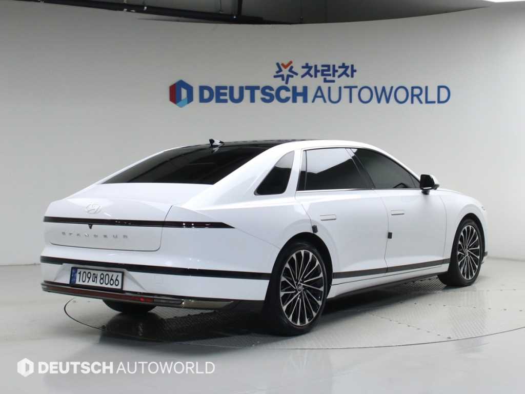 HYUNDAI Grandeur - Vista 2