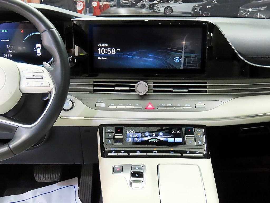 HYUNDAI Grandeur - Vista 11