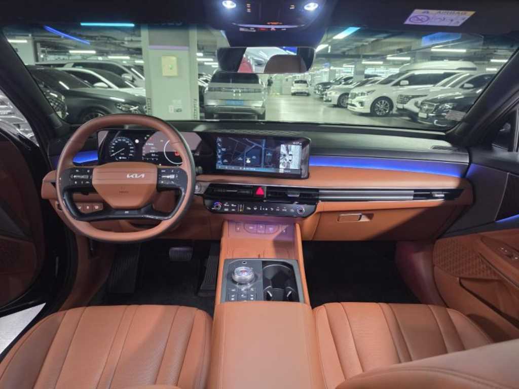 KIA K8 - Vista 7
