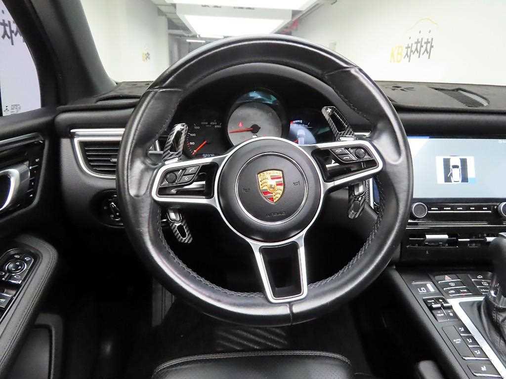 Porsche Macan - Vista 7