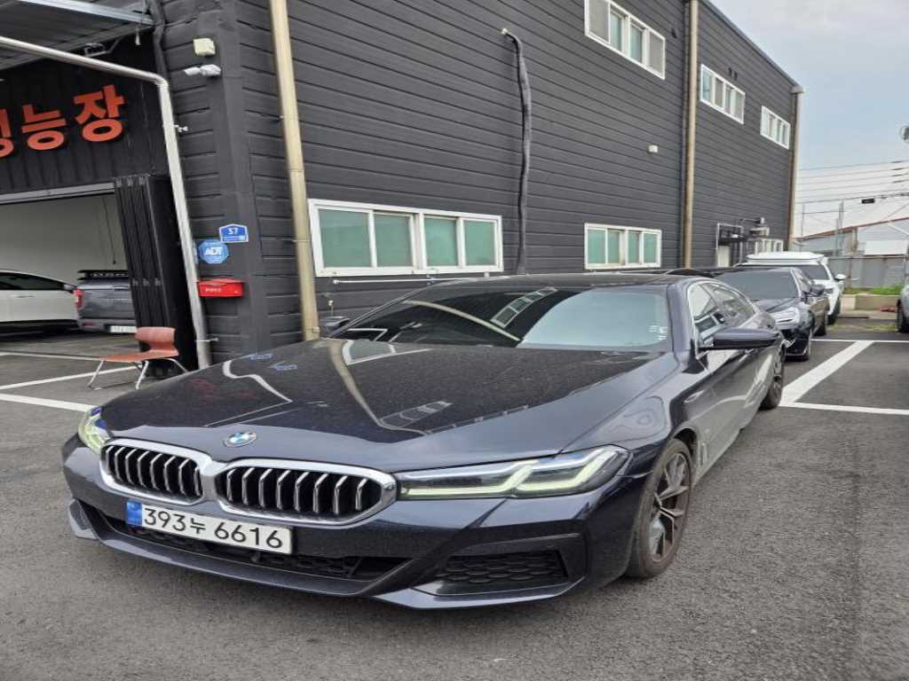 BMW 5 Series - Vista 2