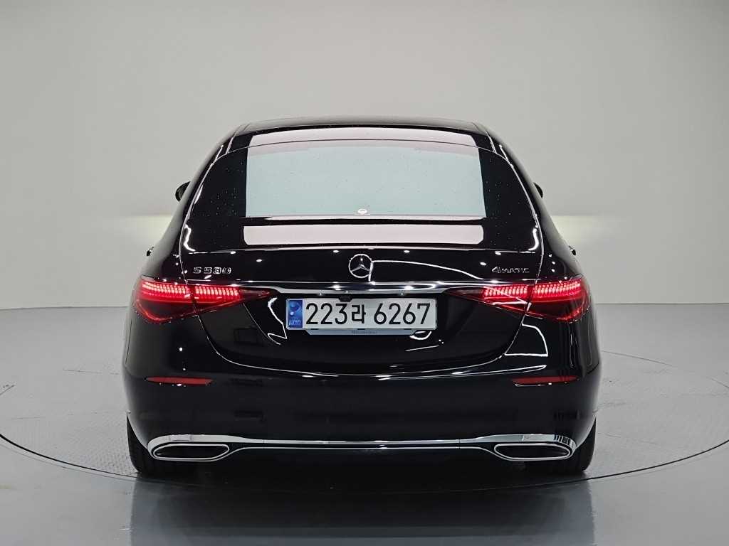 Mercedes Benz S Class - Vista 3