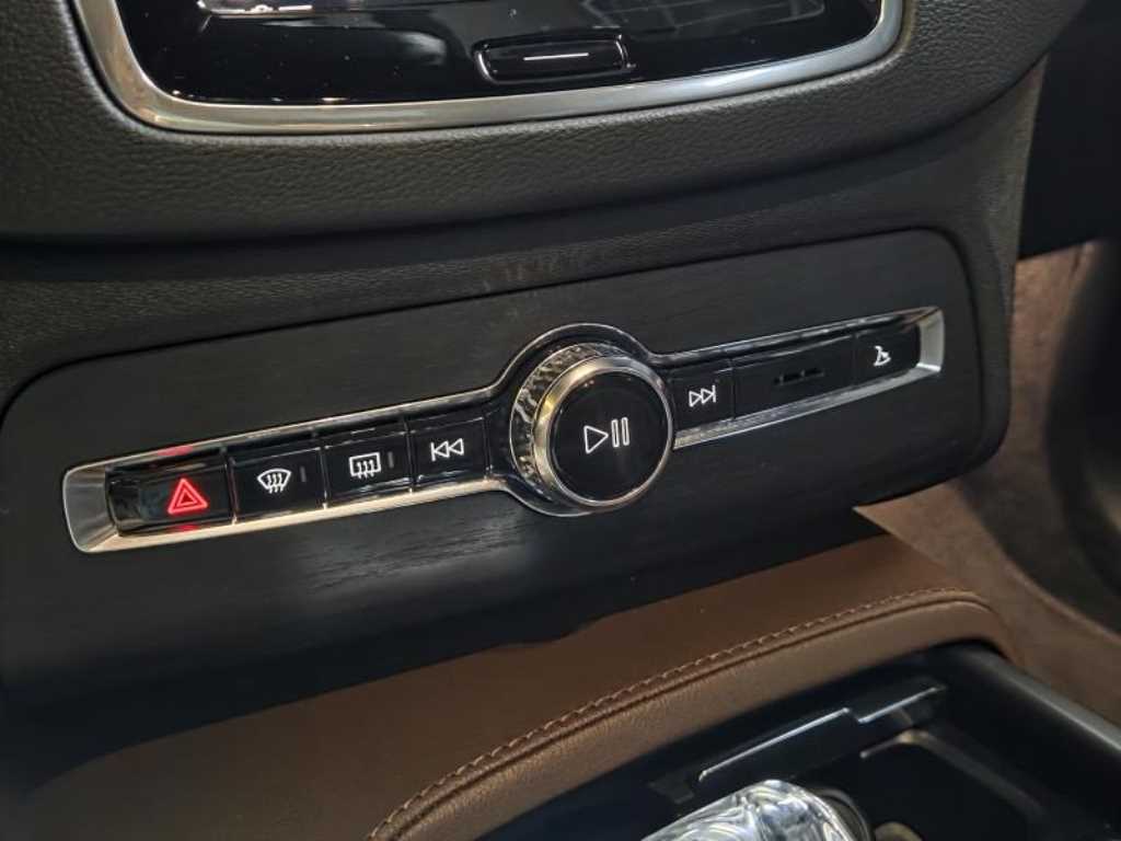 Volvo XC90 2022 Blanco - Importación desde Corea - HF Imports Iquique - Foto 19