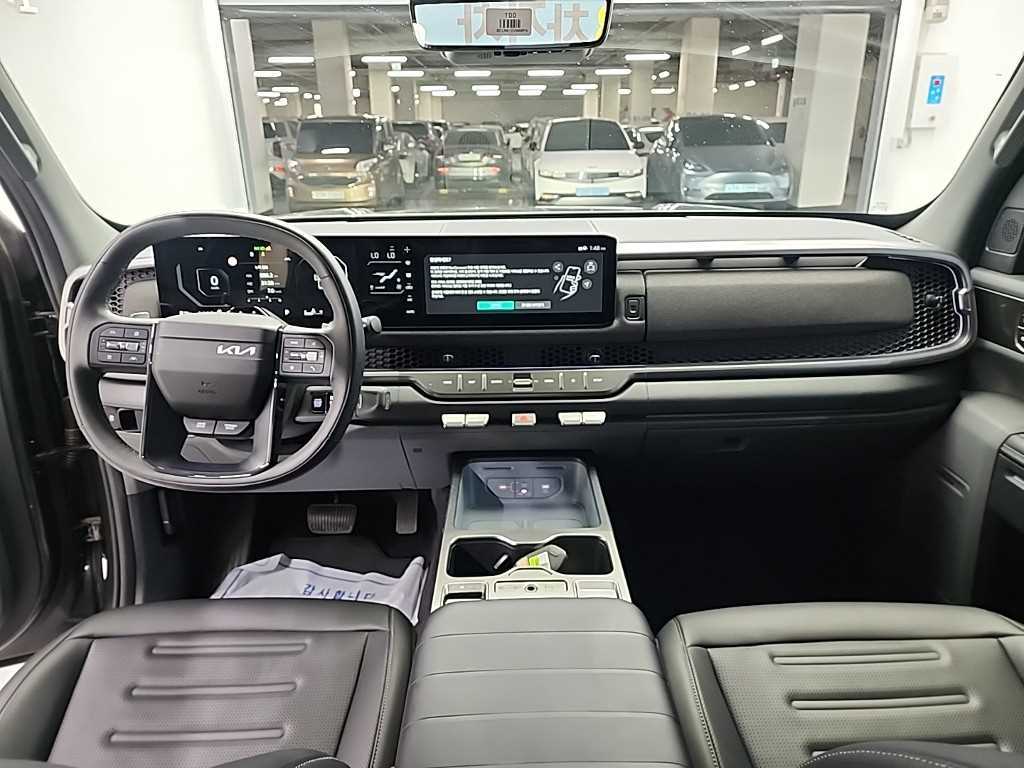 KIA Tasman - Vista 7