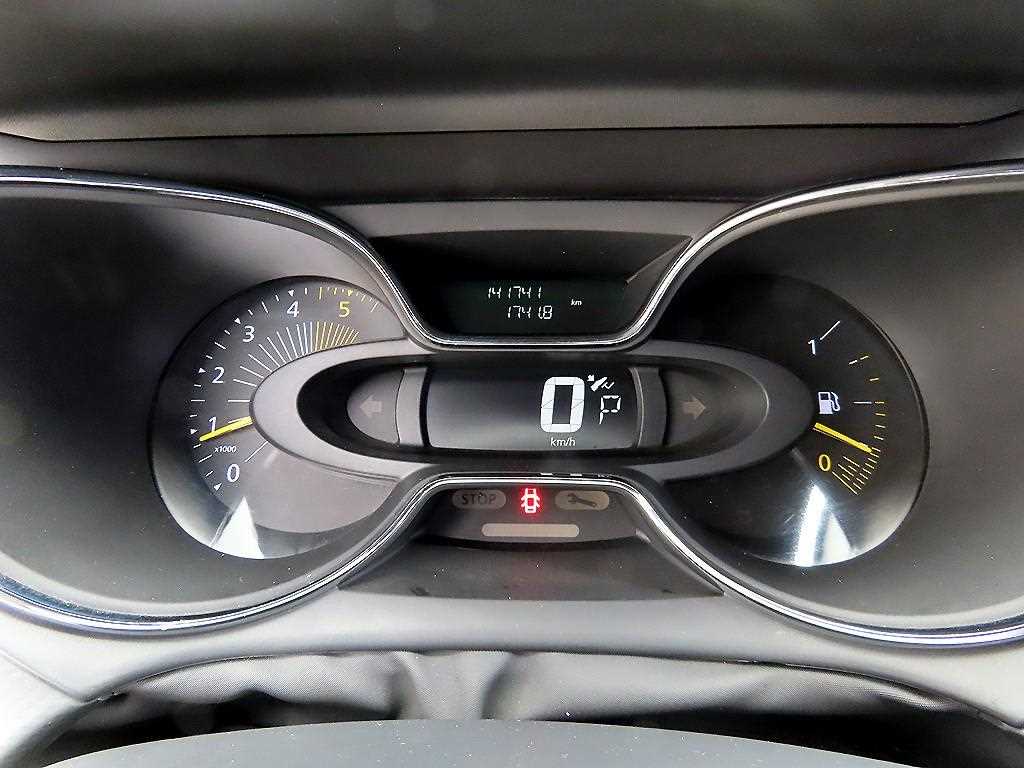 SAMSUNG QM3 - Vista 9