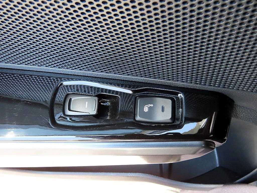 Ssangyong Tivoli 2025 Blanco - Importación desde Corea - HF Imports Iquique - Foto 17
