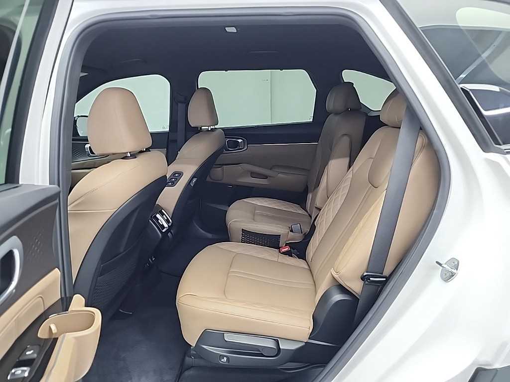 KIA Sorento - Vista 12