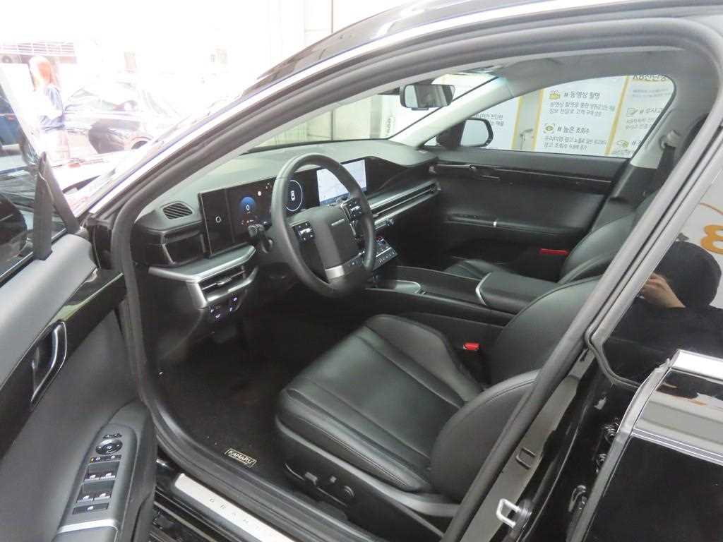 HYUNDAI Grandeur - Vista 5