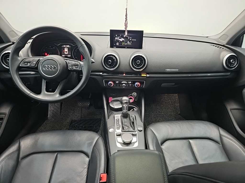 Audi A3 - Vista 7