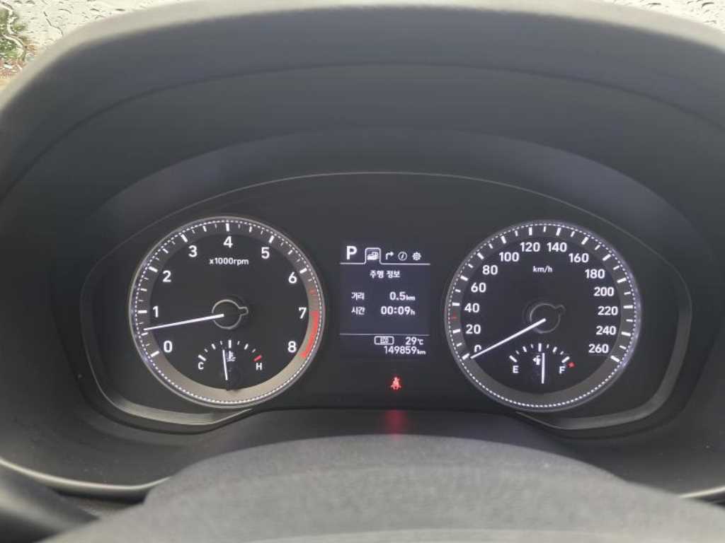HYUNDAI Grandeur - Vista 8