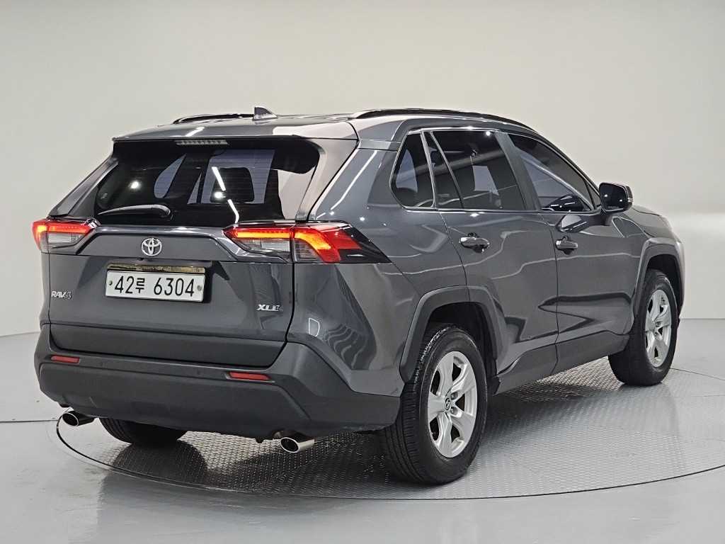 Toyota RAV4 - Vista 4