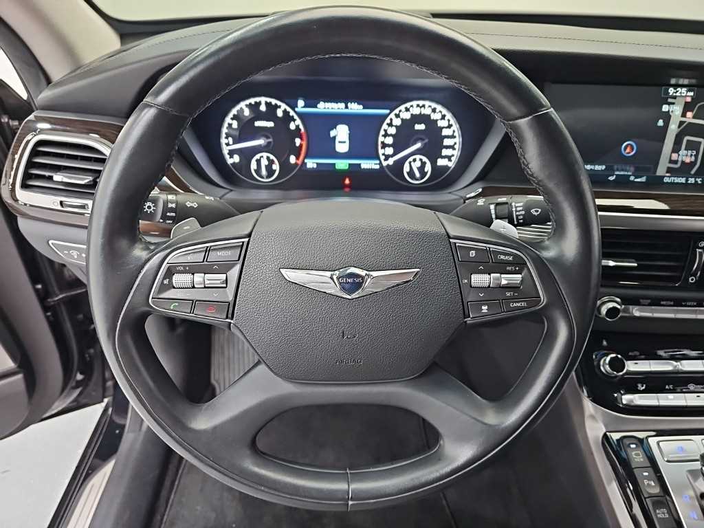 Genesis EQ900 - Vista 9