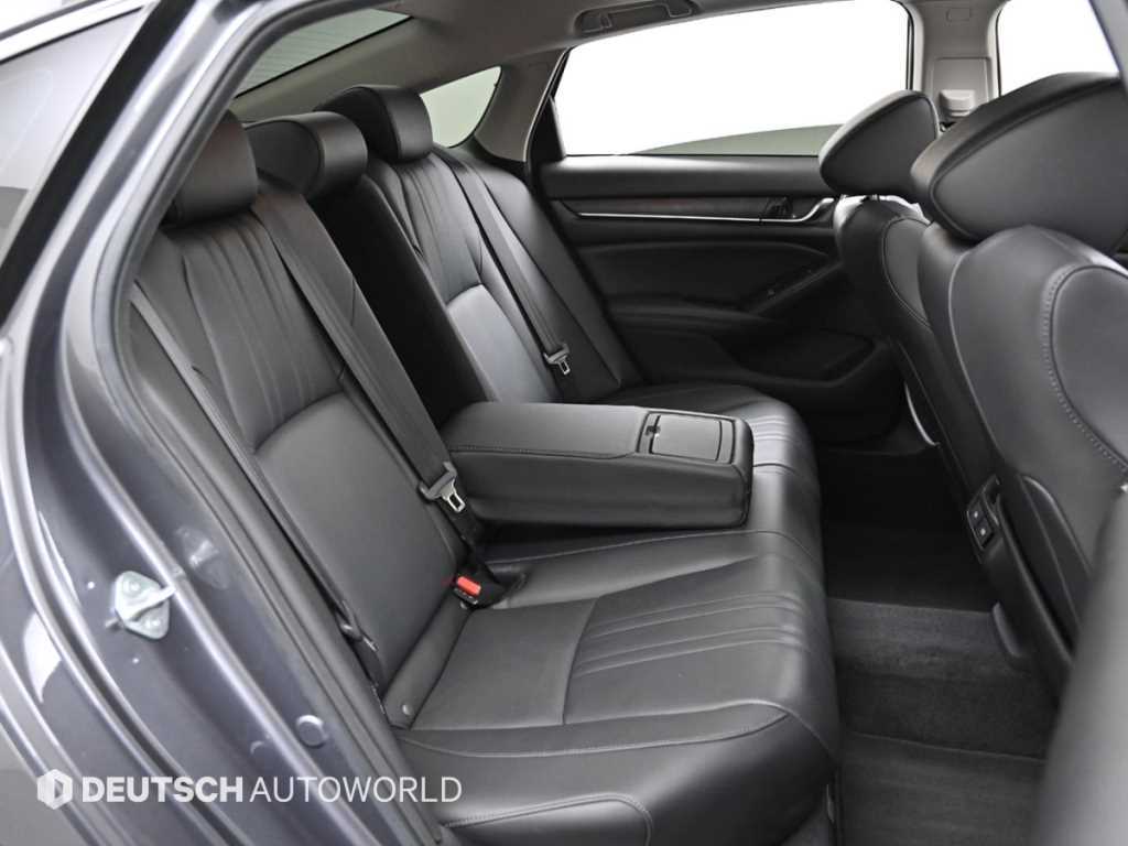 Honda Accord - Vista 12
