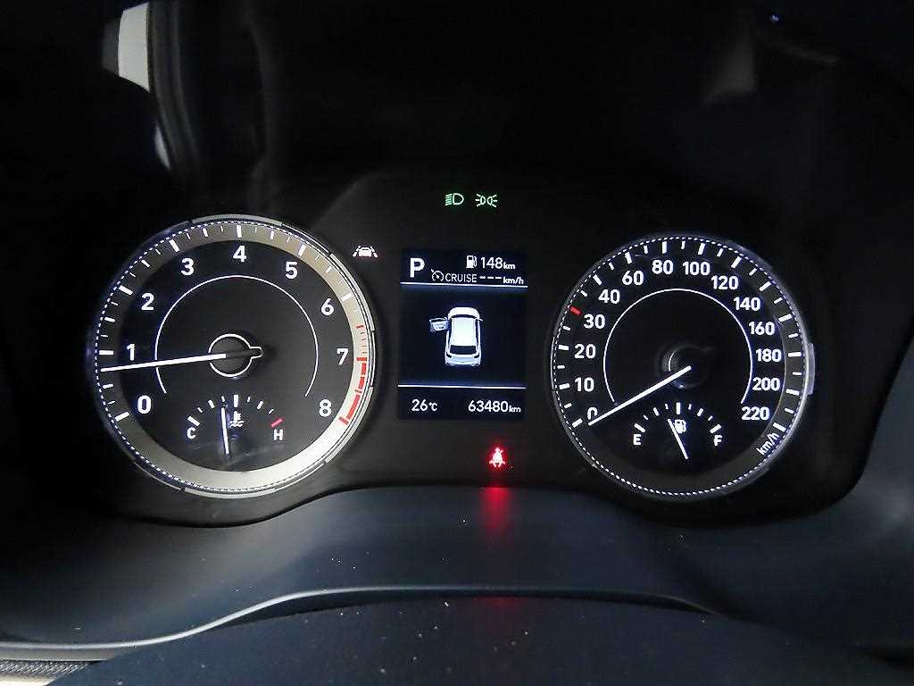 HYUNDAI Venue - Vista 8