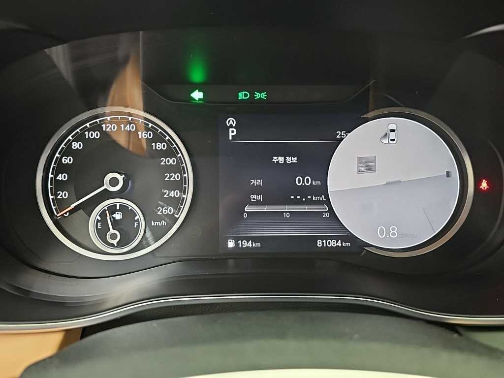 Genesis G70 - Vista 6