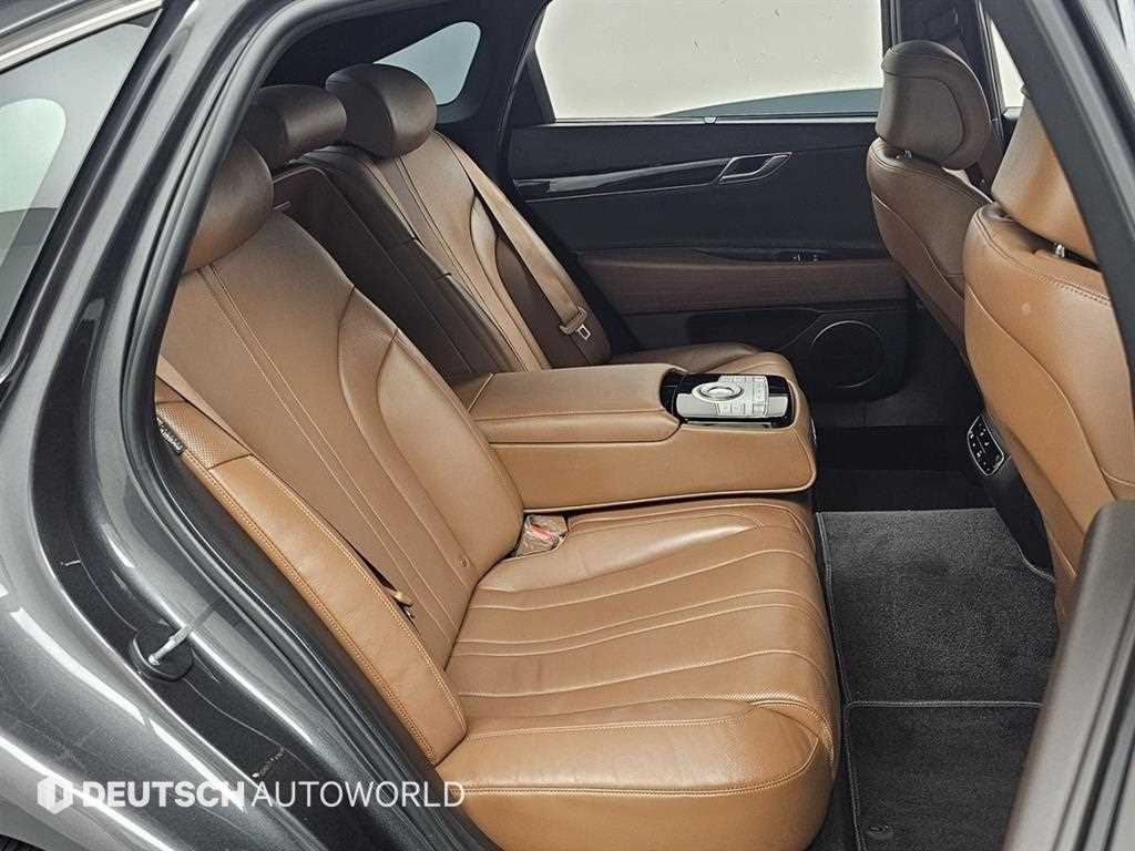 Genesis G80 - Vista 12
