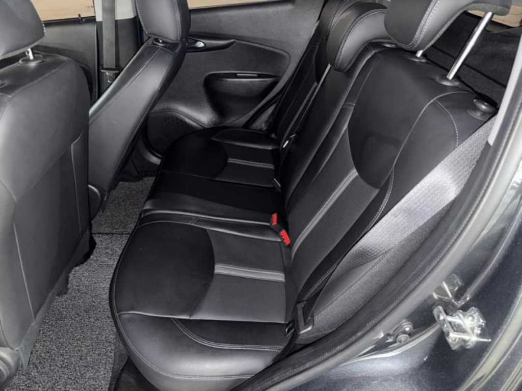 Chevrolet Spark - Vista 7