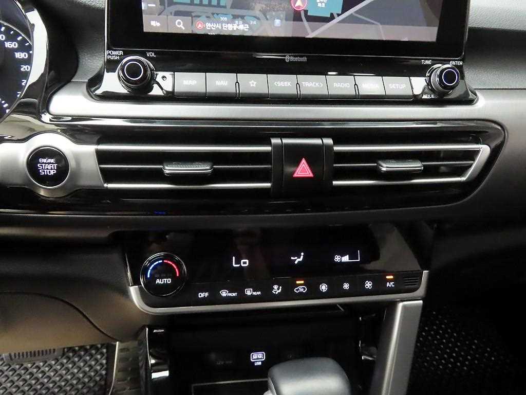 KIA Seltos - Vista 9