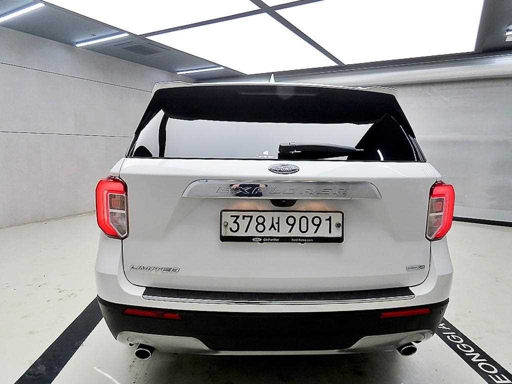 Ford Explorer - Vista 3