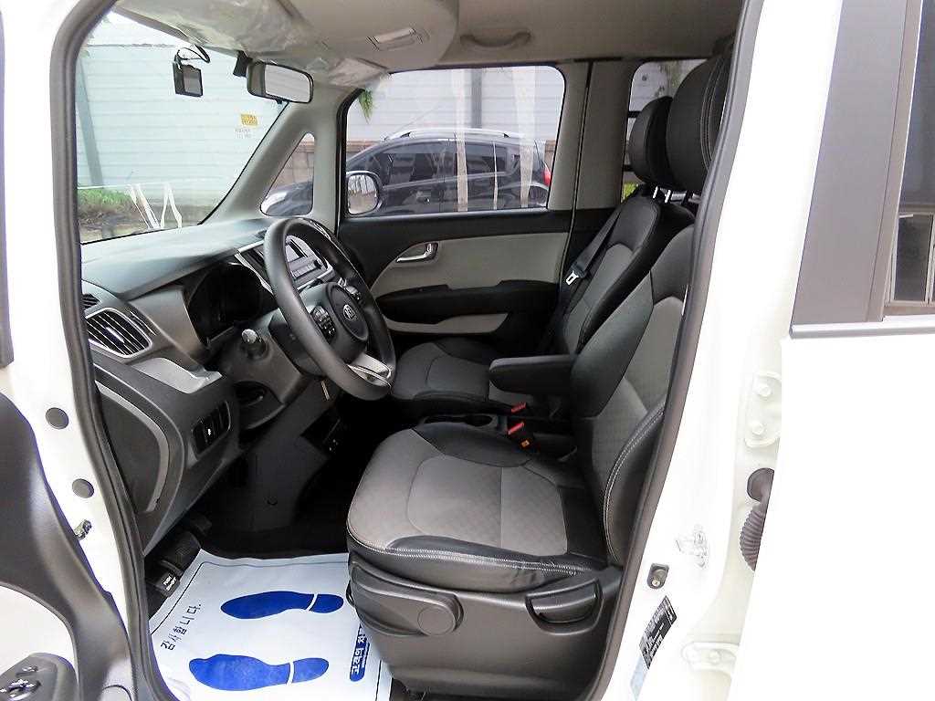 KIA Ray - Vista 5