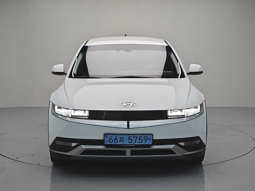 HYUNDAI Ioniq 5 - Vista 2