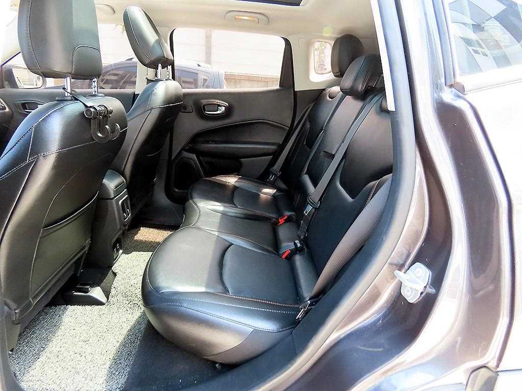 Jeep Compass - Vista 6