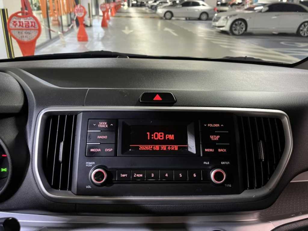 KIA Ray - Vista 10