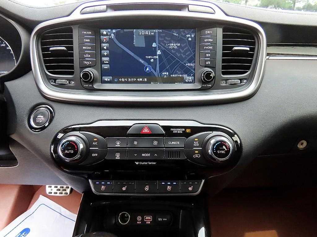 KIA Sorento - Vista 12
