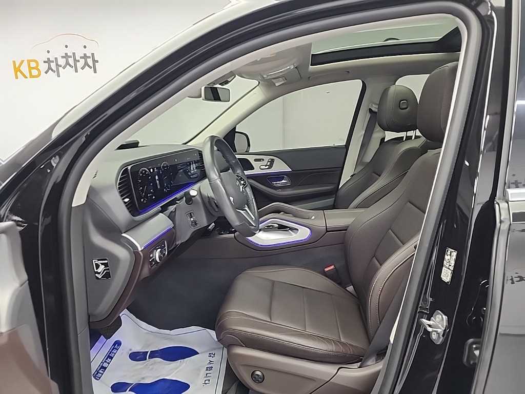 Mercedes Benz GLE Class - Vista 11