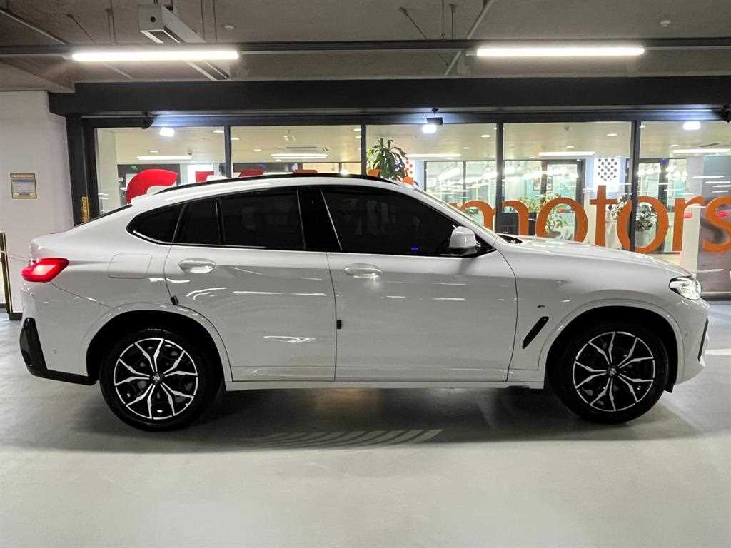 BMW X4 - Vista 3