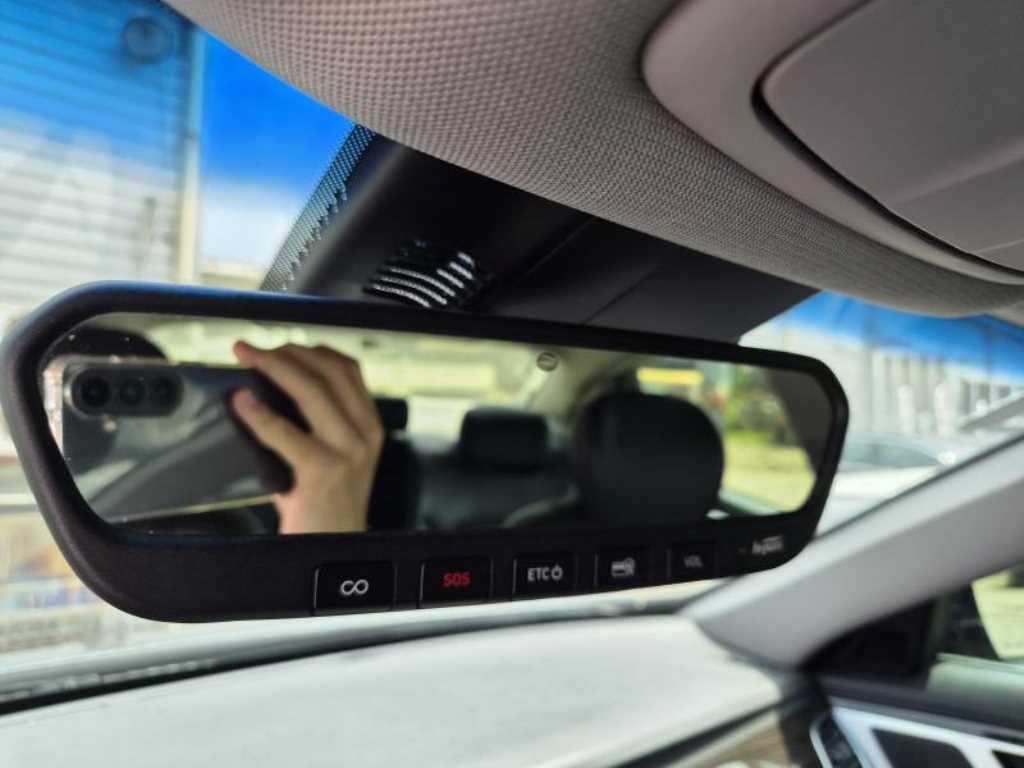 Genesis G80 - Vista 7