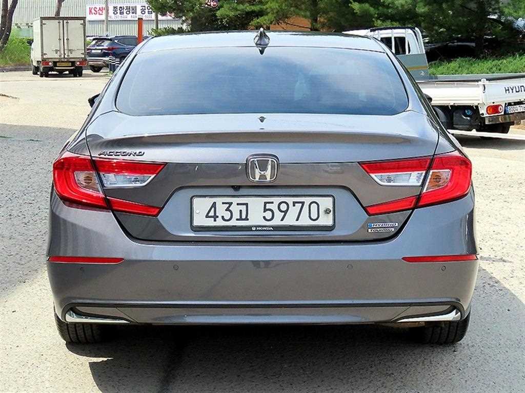 Honda Accord - Vista 4