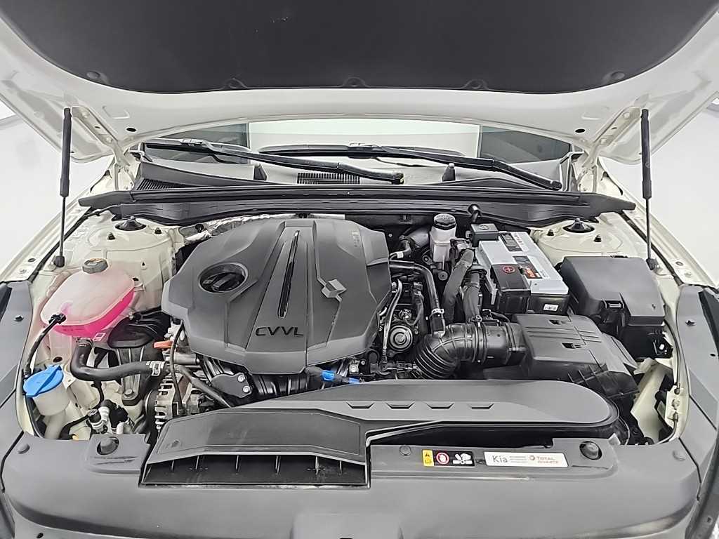 KIA K5 - Vista 5