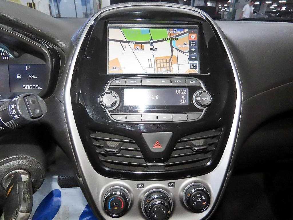 Chevrolet Spark - Vista 11
