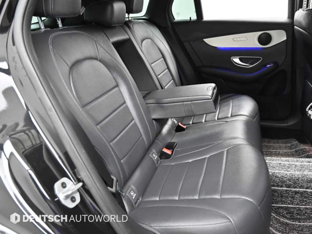 Mercedes Benz GLC Class - Vista 12
