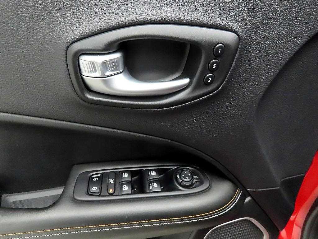 Jeep Compass - Vista 11