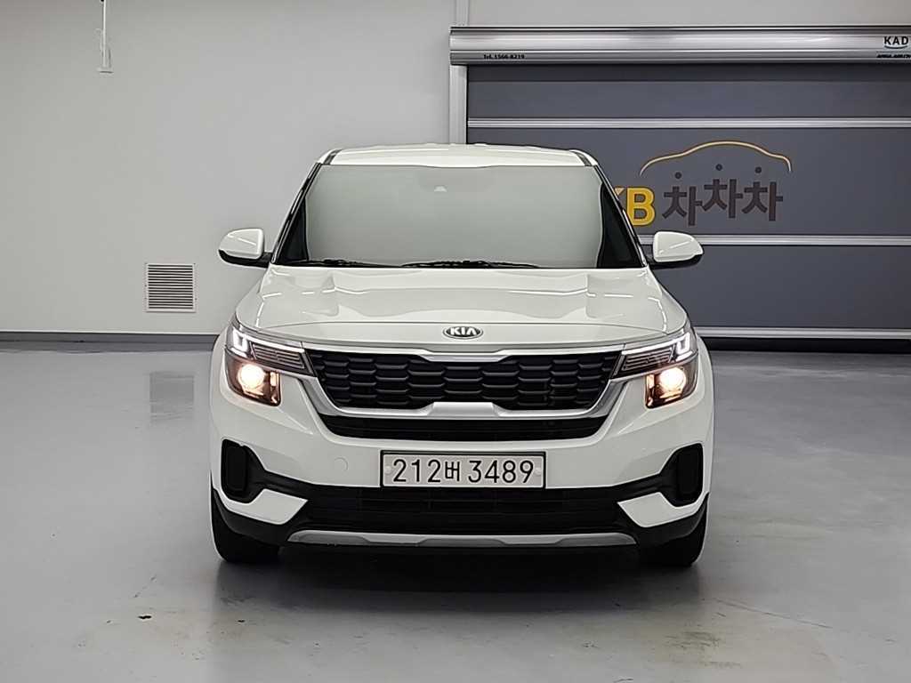 KIA Seltos - Vista 2